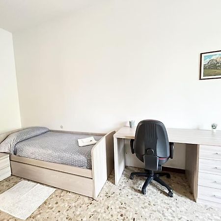 Apartamento Airport+Train Station+Center Cozy City Loft Bérgamo Exterior foto